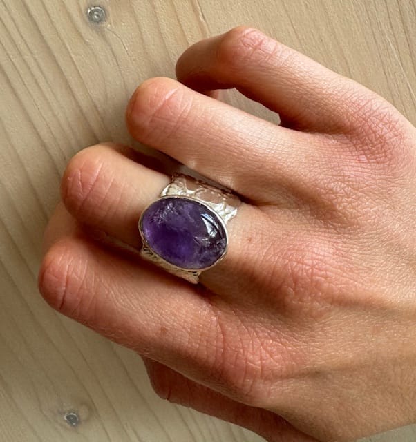 Ametisti Anemone lusikkasormus